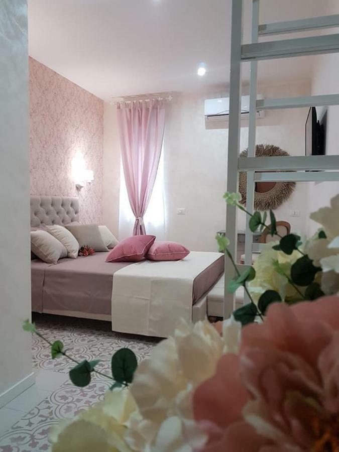 Affitta Camere Da Nonna Maria レージナ エクステリア 写真